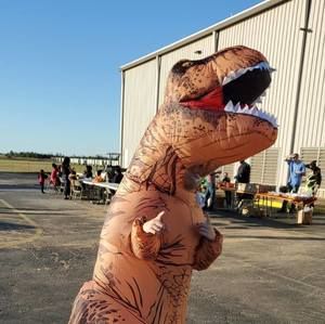 Meet your Posher, Sumara